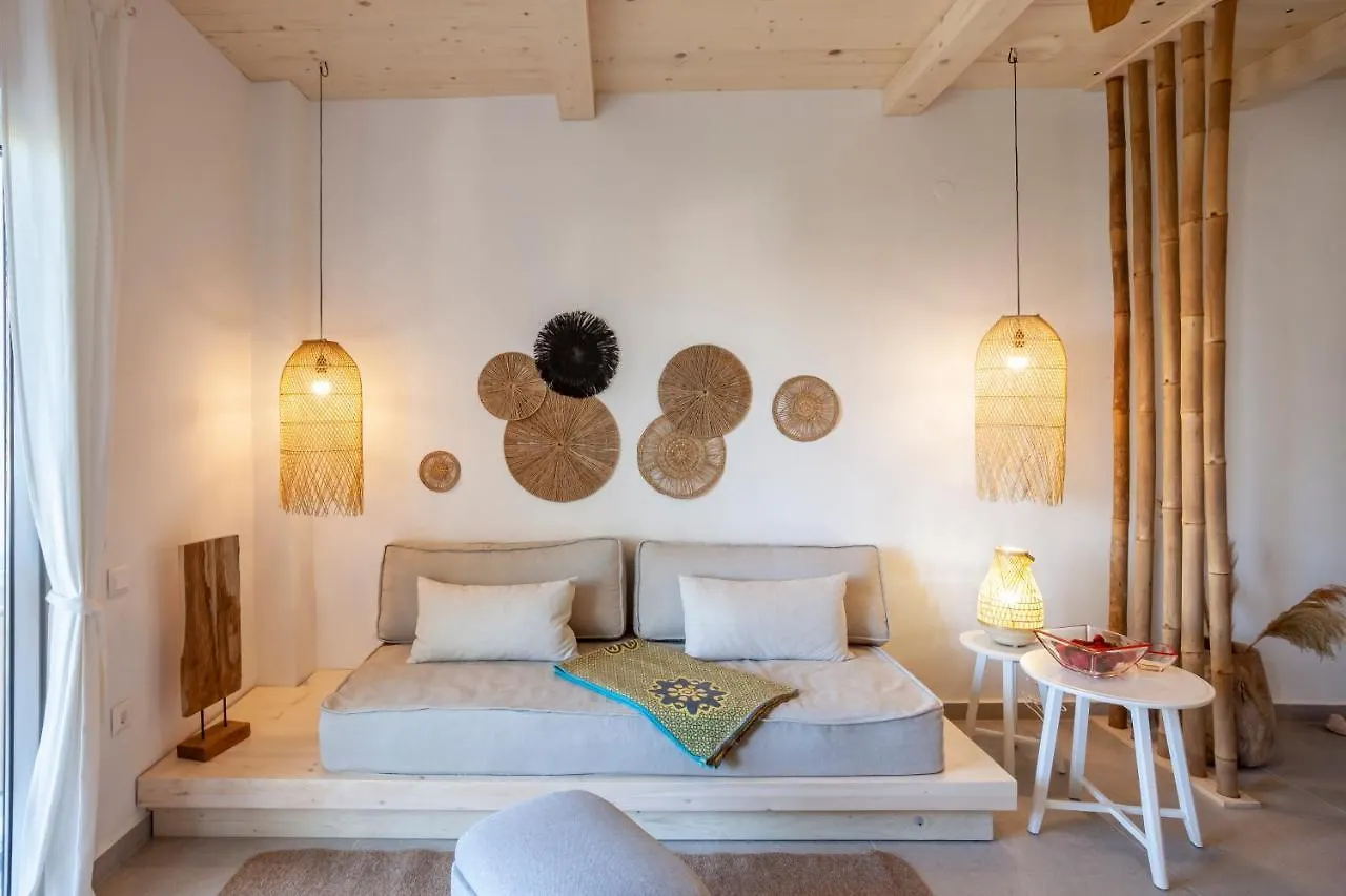חניוטי Calypso Beach Front Apartment